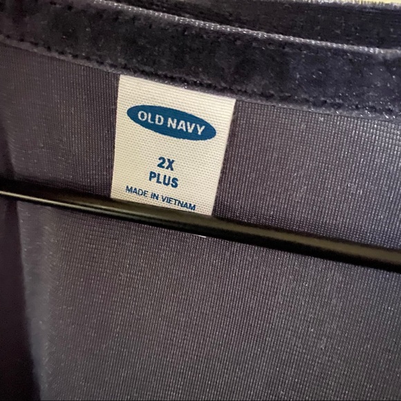 Old Navy | Velvet Tee - Picture 4 of 8